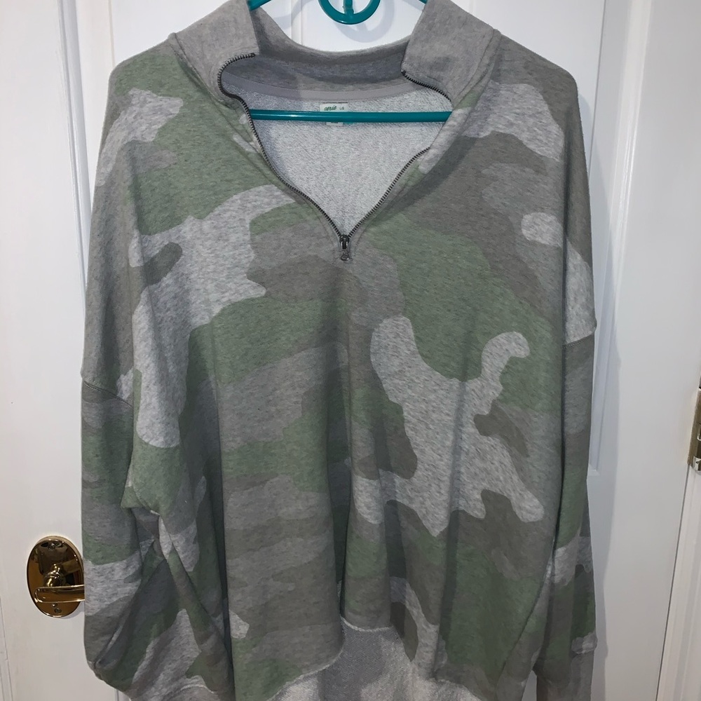 Aerie 1/4 Zip Camo Pullover